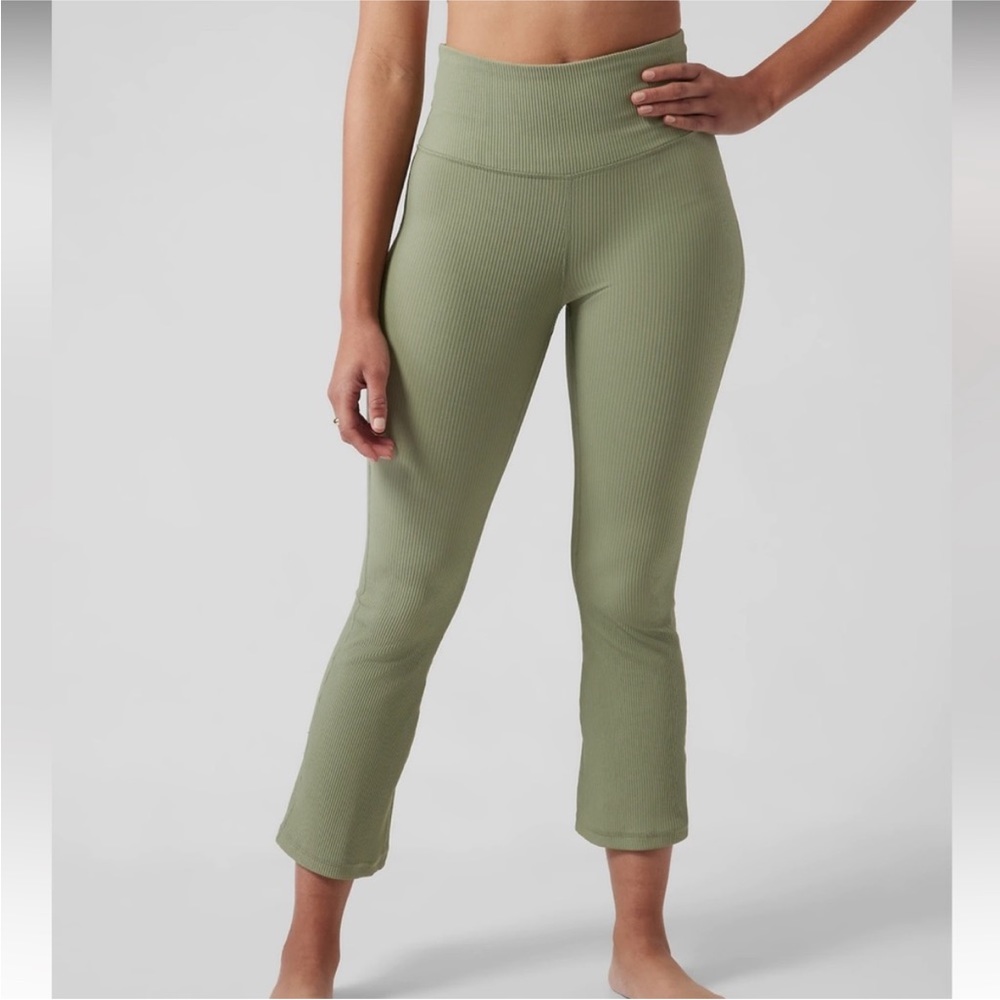 Athleta Elation Rib Crop Flare Pants Olive Green L